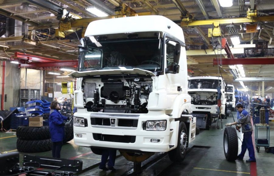 Началось серийное производство флагмана КАМАЗ-5490 Neo