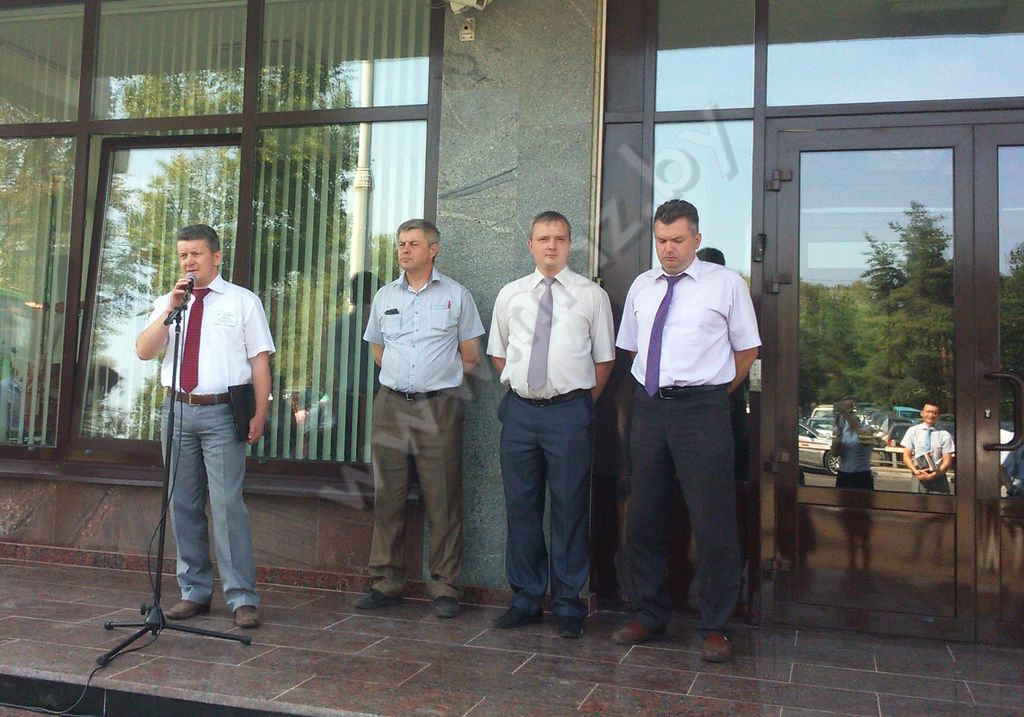 ПРЕЗЕНТАЦИЯ НОВОЙ ТЕХНИКИ СОСТОЯЛАСЬ НА МАЗе ПРЕЗЕНТАЦИЯ НОВОЙ ТЕХНИКИ СОСТОЯЛАСЬ НА МАЗе